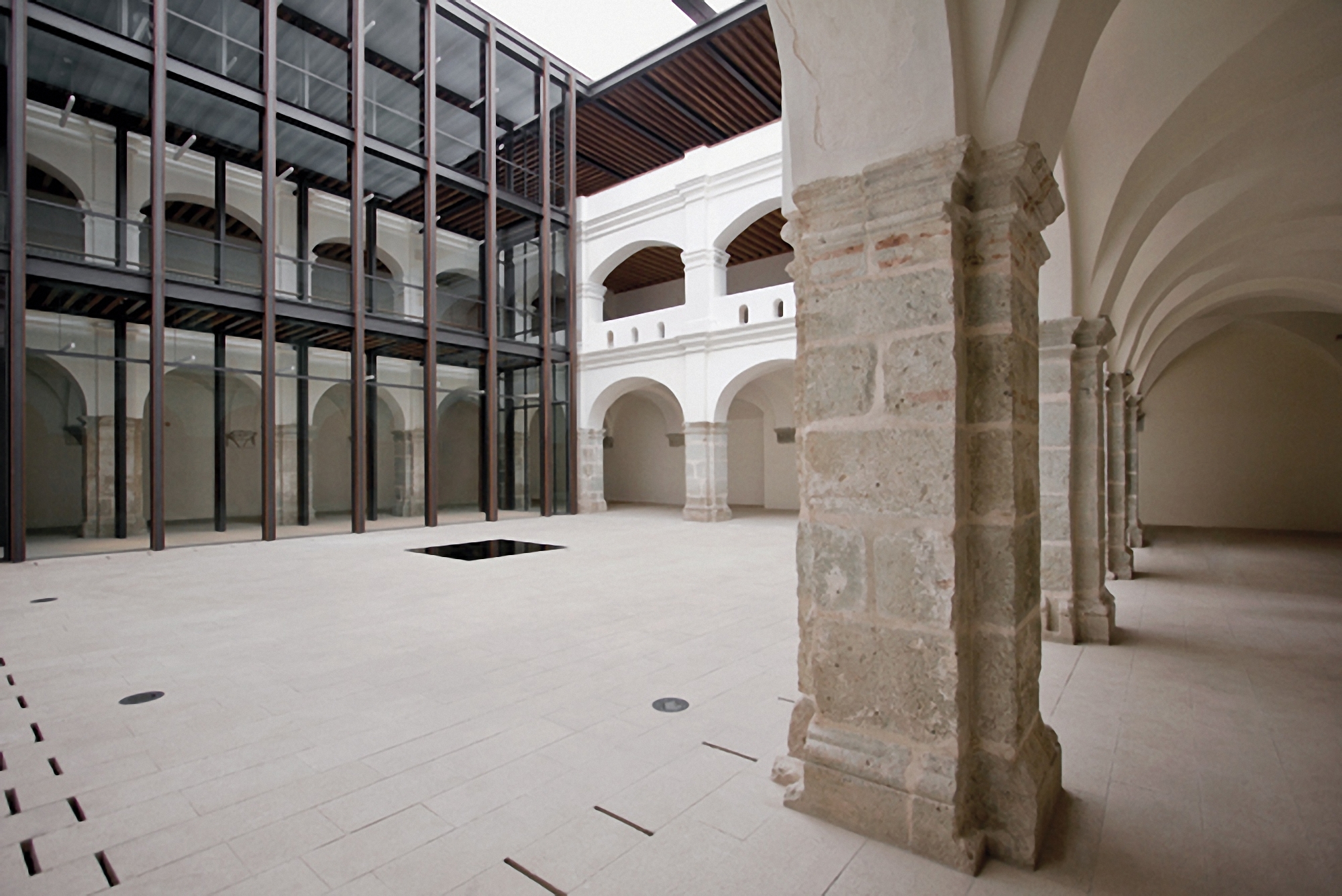 Taller de Arquitectura Mauricio Rocha, Centro Académico y Cultural San Pablo, Fundación Alfredo Harp-Helú
