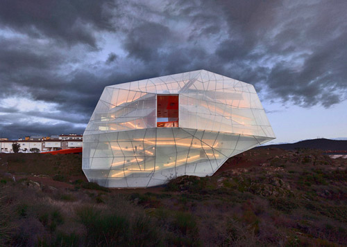 Plasencia-Auditorium-and-Congress-Centre-by-Selgas-Cano_dezeen_784_0