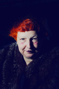 Lynn Yaeger. Tomanda de la página de Bossa.