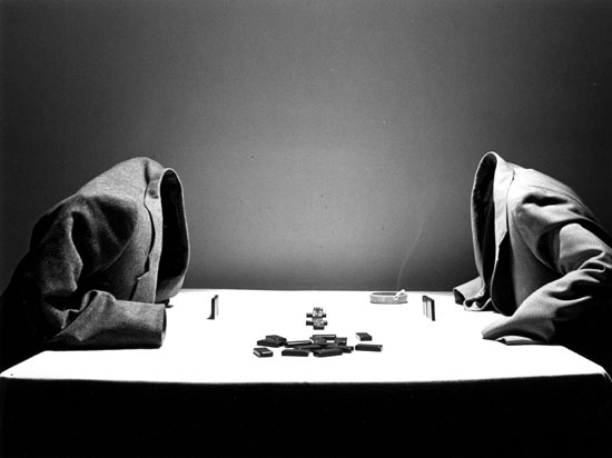 Ernesto Álvarez, Los jugadores de mesa (1988). Colección Museo de Arte Moderno, Conaculta, INBA