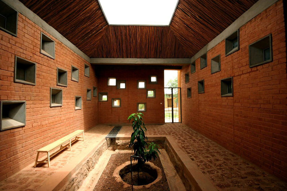 Edificio de interés social. Edificios del siglo XXI.
