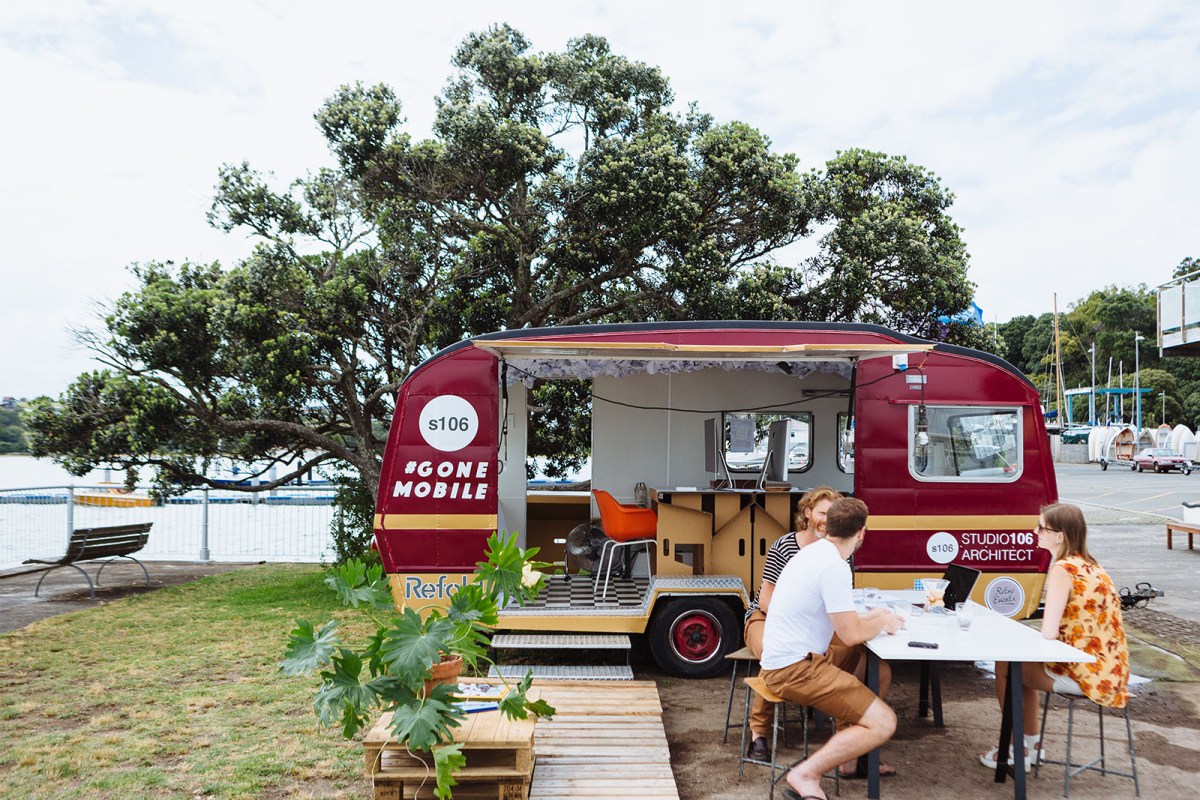 Studio 106 Architect, Gone Mobile (2016)