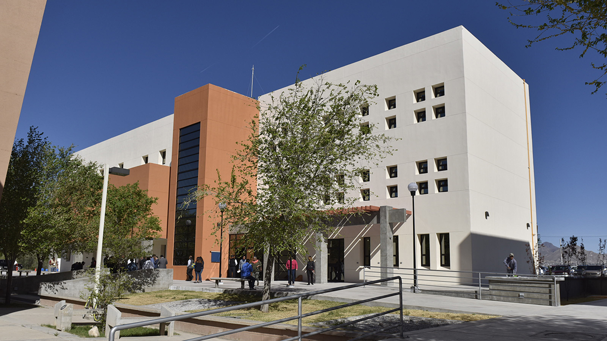 Universidad de artes. Proyectos educativos